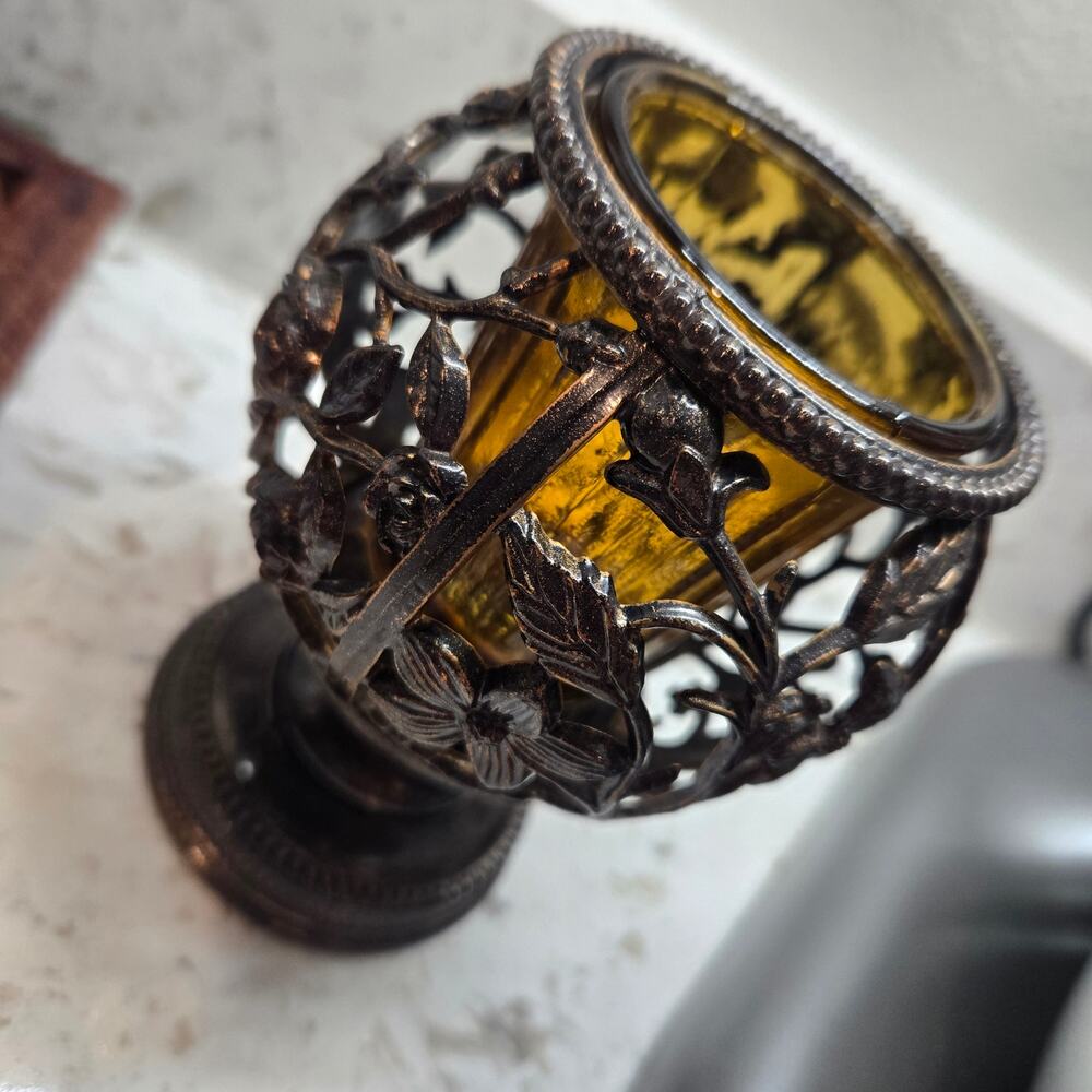 Vintage Hollywood Regency Votive Candle Holder Ornate Floral Filigree Pedestal - Picture 9 of 12
